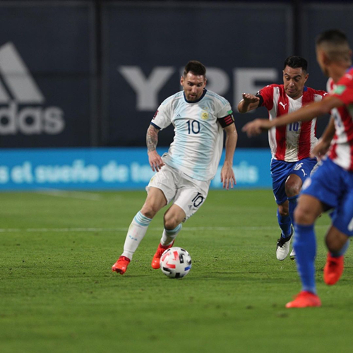 هدافي الدوريات الخمس الكبرى 2024من يتصدر السباق نحو لقب الحذاء الذهبي؟