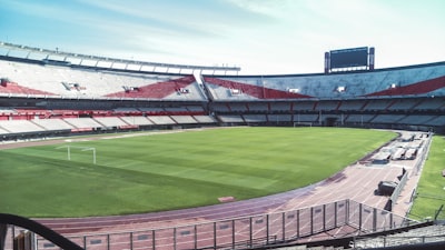 نهائي دوري أبطال أوروبا 2000ملحمة إسبانية فرنسية لا تُنسى